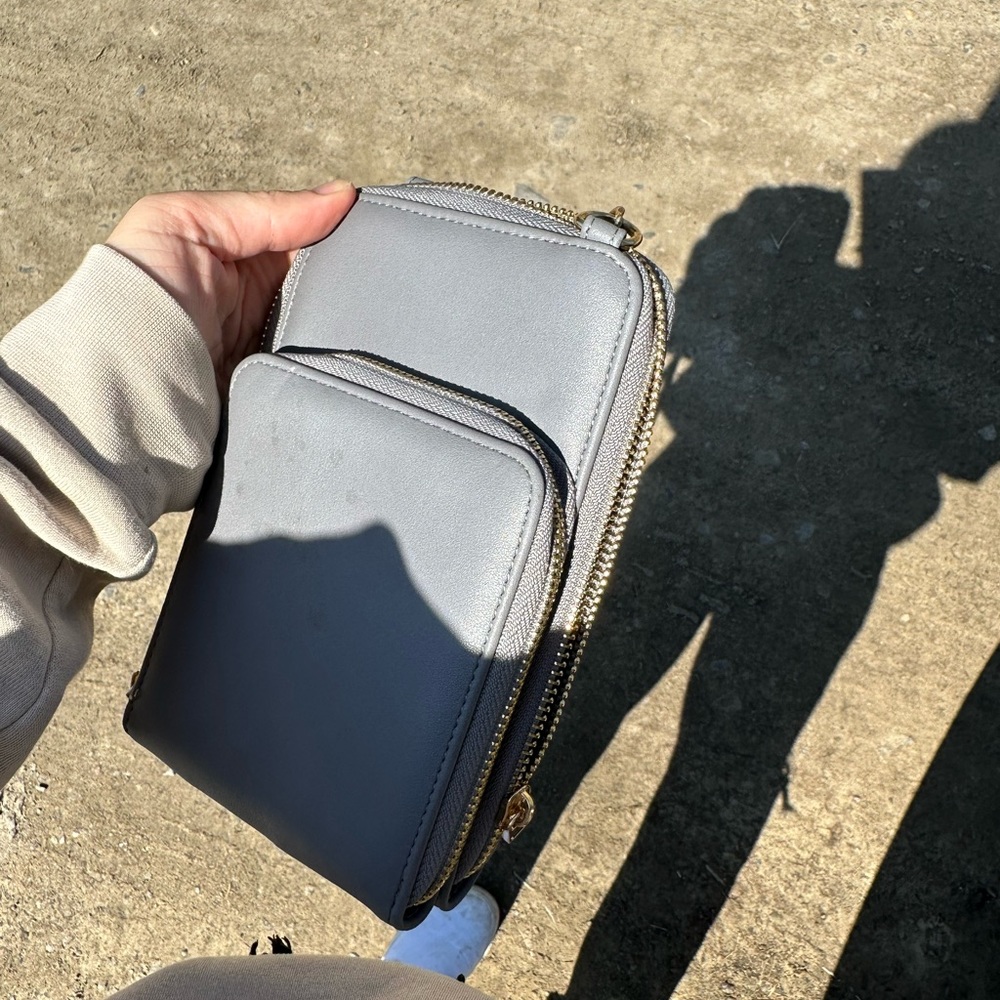 Cross body purse